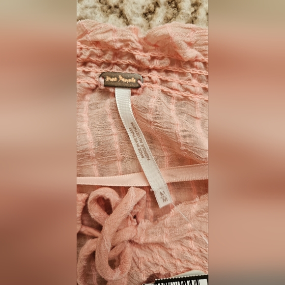 Free people woman's blouse. Size M. - Picture 7 of 9